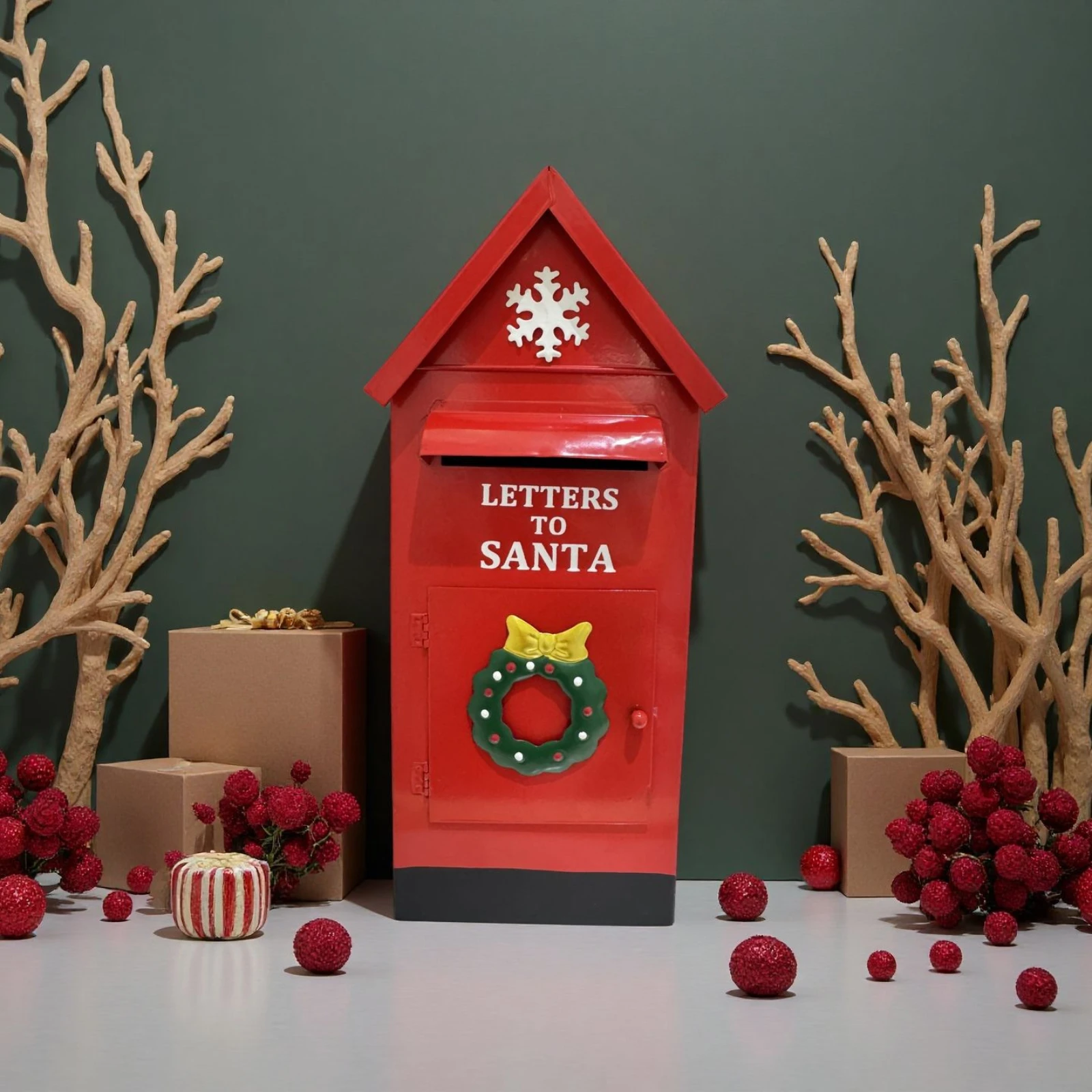 

New Christmas Wrought Iron Decorative Cabin Mailbox Indoor And Outdoor Decorations, Bar, Shopping Mall Window Ornaments