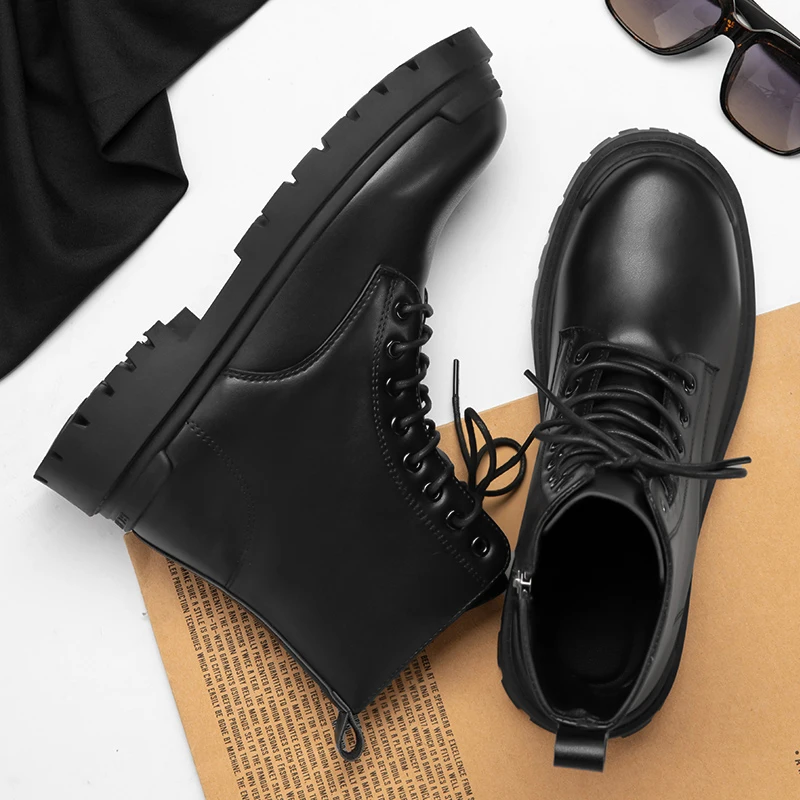 Leather England Black Men\'s Biker Boot Fashion YoungWaterproof Trendy Boots Man Autumn Winter High Top ClassicBasic Shoe