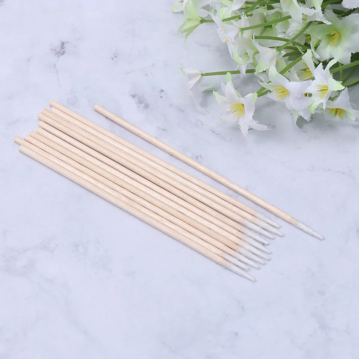 200 Uds delineador de ojos hisopos de algodón desechables palo de madera de una sola punta 7Cm 10Cm herramienta de maquillaje sin pelusa para uso en salón hogar Hospital