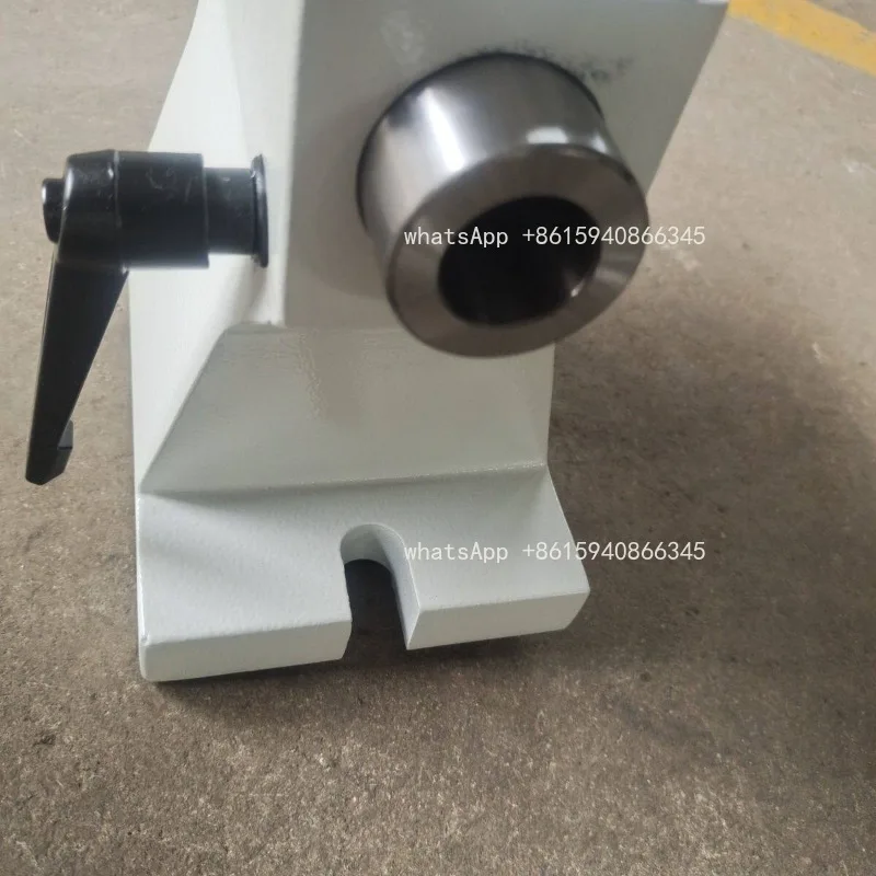 Numerical control indexing head Tail seat 135/160 Four axis Tail seat Indexing plate Manual adjustable Tail seat thimble