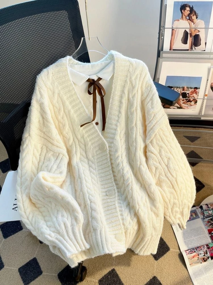 2026 New Women Chunky Knit Cardigan Soft Loose Lazy Style Cable Knit Sweater Autumn Winter Warm Top