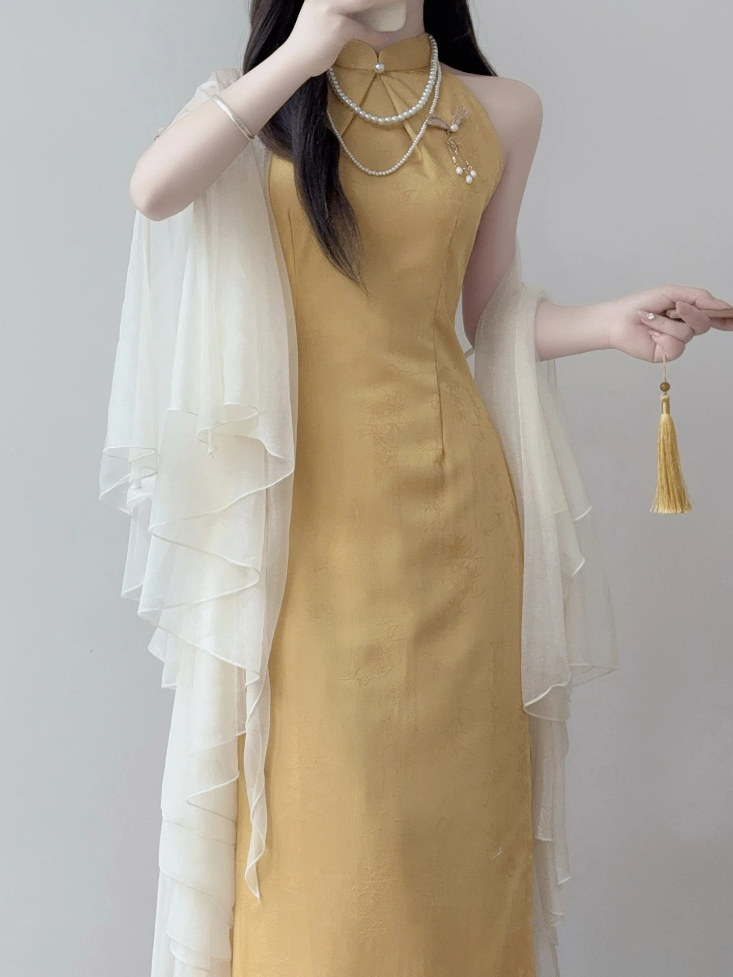 ティン・ユエ・リン-新しい中国風スレ-若い女の子-夏用-ハンギングネ-黄色-ドクター・エレ-ロングスウェット-ミディ丈ドレス