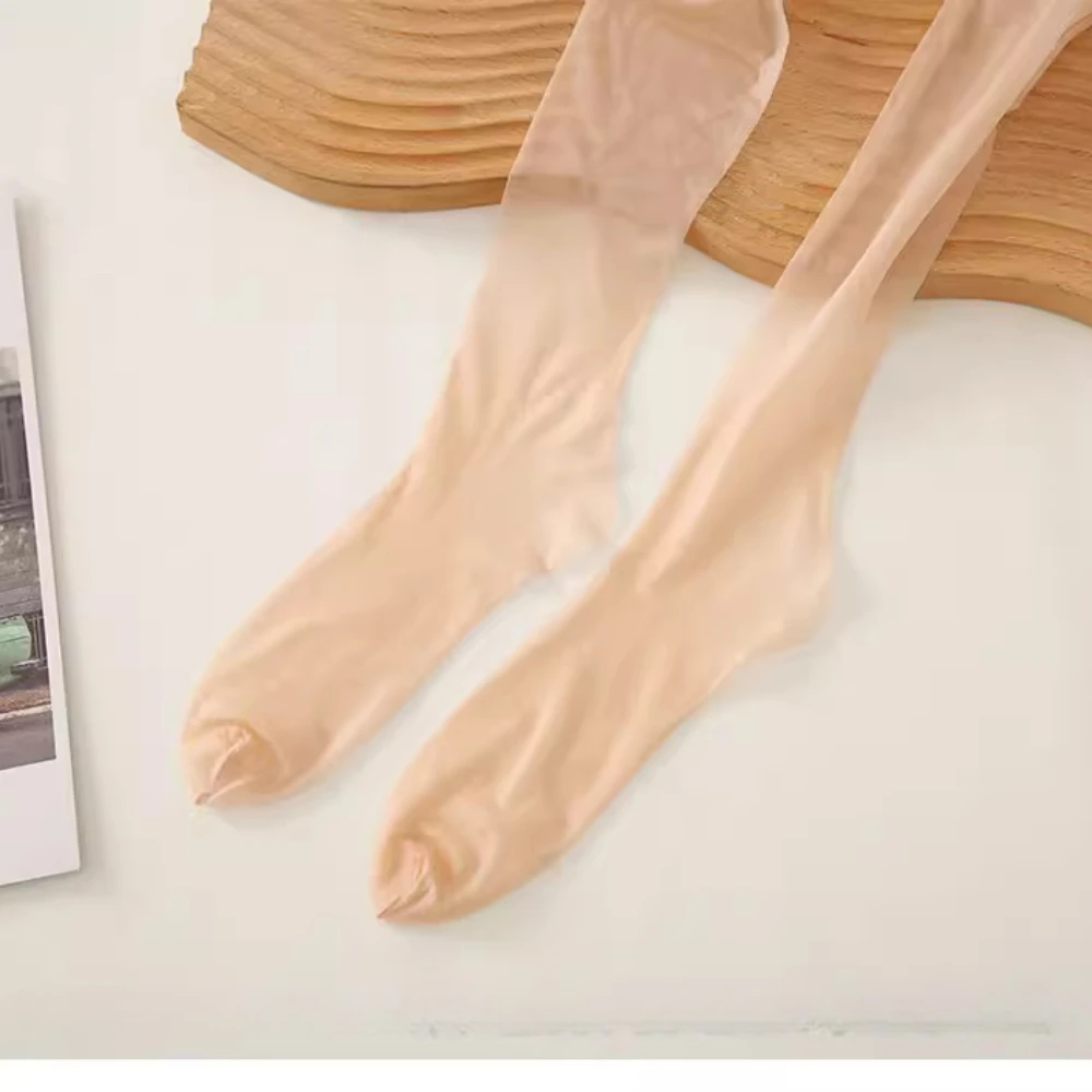 سلس 5D رقيقة جدا جوارب طويلة مثير المرأة ضيق النفط لامعة تخزين شفافة تنفس المسيل للدموع المقاومة جوارب طويلة كلوبوير