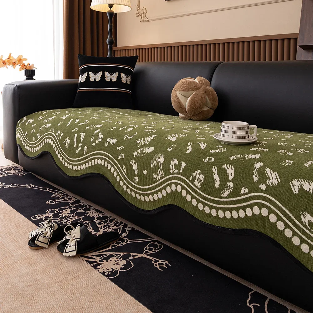 2025 New Arrival Special-Shaped Chenille Leopard Point Sofa Cushion Four Seasons Universal Non-Slip Cushion Light