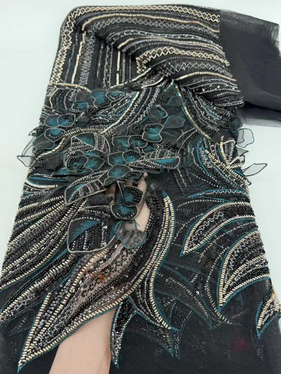 

New Design Fashion Africa Nigerian Artistic Pattern Handmade Embroidery Sequins Hot Sale French Beads Tulle Lace Party Dress Sew