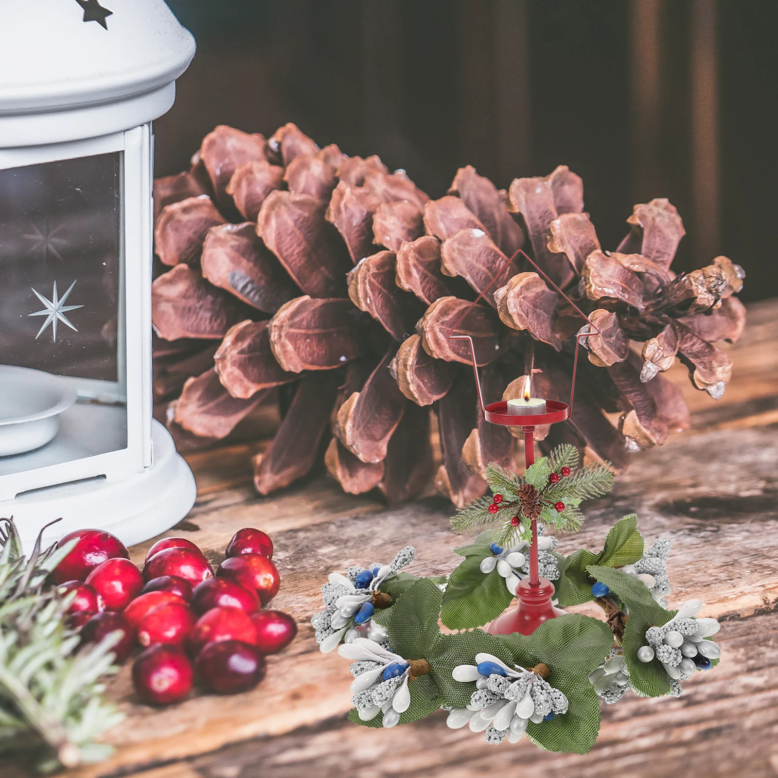 

2 Pcs Artificial Garland Table Decoration Decorations Fruit Inner Embryo Stone Powder Outer Layer Glue
