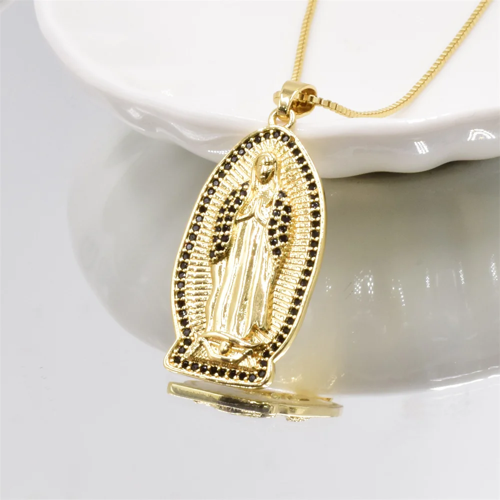 กล่องศาสนา Virgin Mary Zirconia สร้อยคอ Our Lady Of Guadalupe เพชรสังเคราะห์จี้เครื่องประดับสร้อยคอ