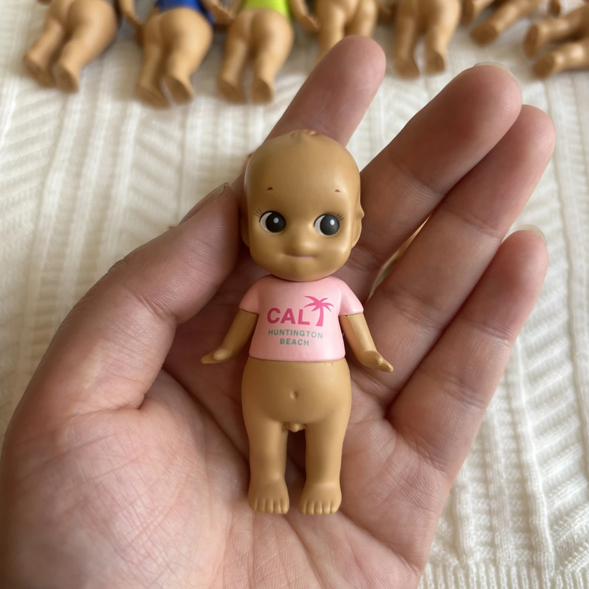 Мини-фигурка Sonny Angel, летняя серия, Huntington Beach Version 2014, без коробки, без сумки, LIFEGUARD, розовый CAL, белые чайки SAS65200