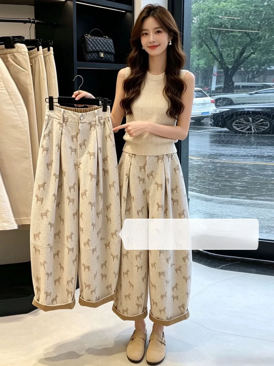 Calça Jeans Feminina Estampada com Cavalos Pequenos, Estilo Novo de Verão, Calça Slim de Perna Larga 150 Nine Points, Casual,...