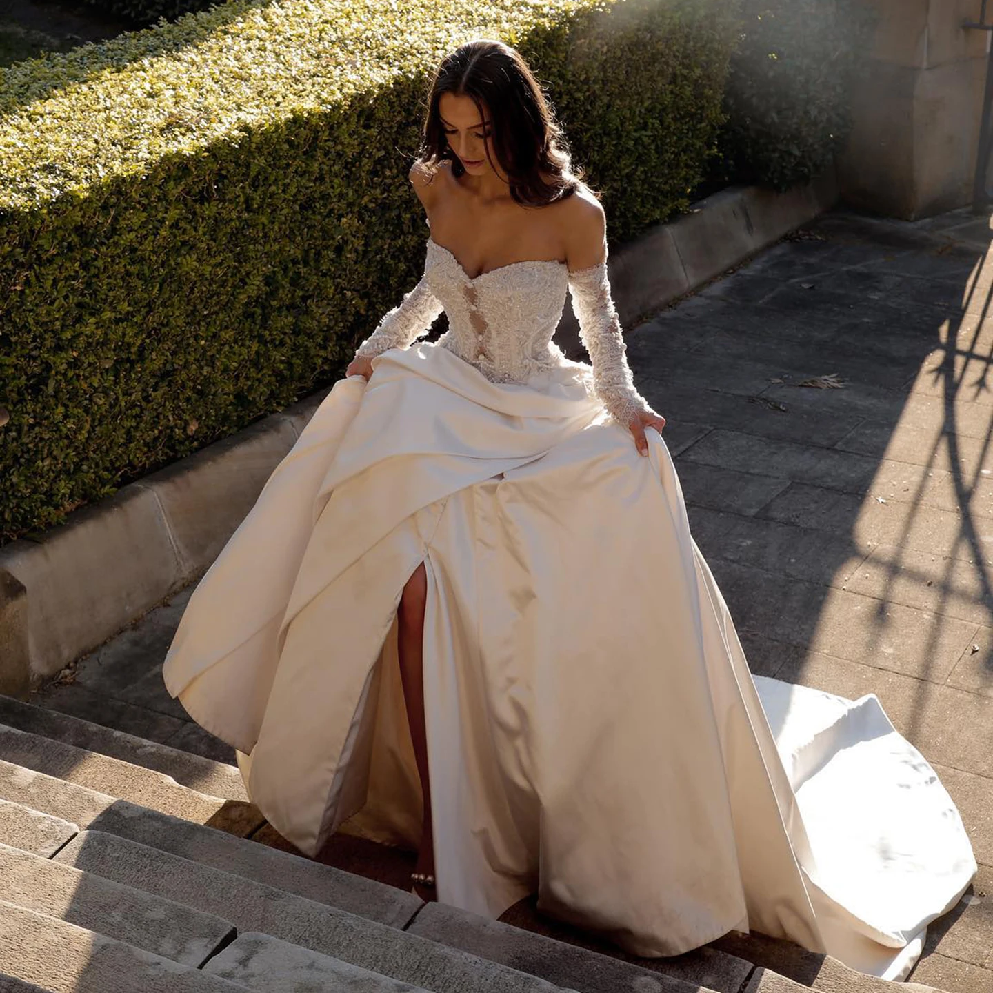 Sharon Said Vintage Lace Long Sleeves Pearls Wedding DressSweetheart Off White Satin A-line Bridal Gowns SW024 Customized