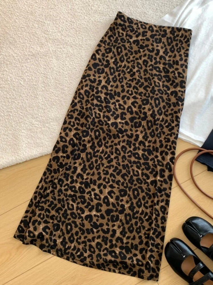 

Chic Knitted Leopard Print A-Line Skirt for Women High Waist Comfortable Soft Korean Sle Autumn Faion Casual Skirt