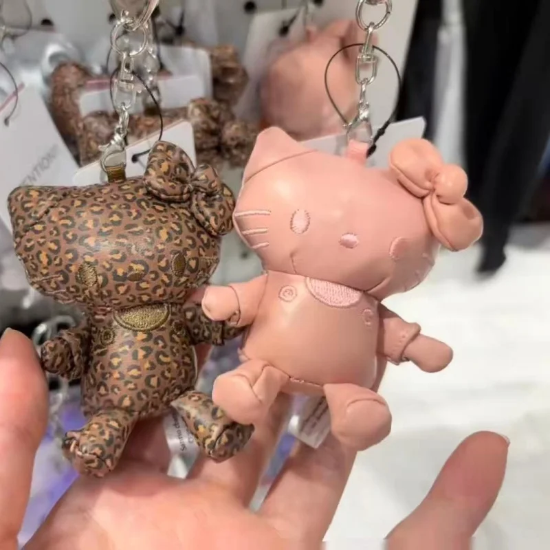 Sanrio 8cm couro hello kitty mini chaveiro de pelúcia kawaii rosa leopardo colorido kitty boneca criativo mochila pingente acessórios