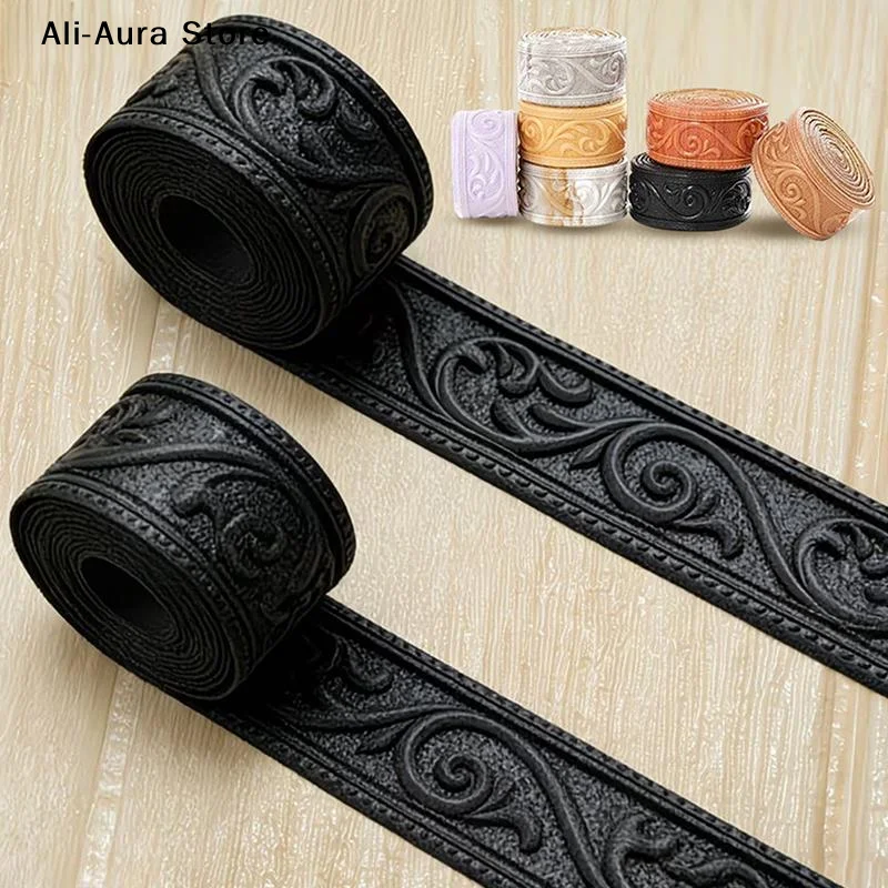 Home Decor Wall Molding - แผ่นตกแต่งผนังโฟม 3D ลายนูน ขนาด 230 ซม.