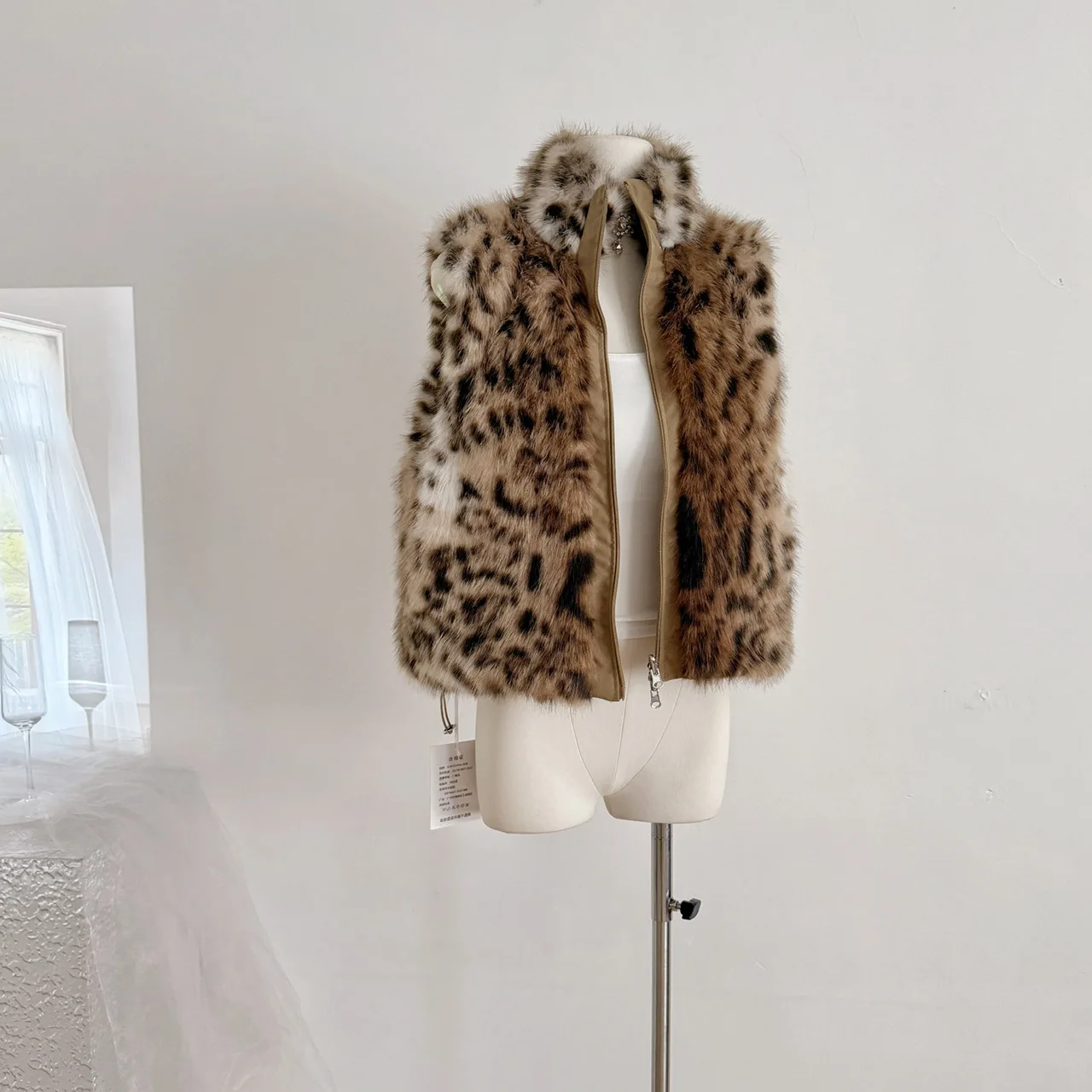

Leopard Faux Fur Vest for Women Stand-up Collar Autumn Winter Reversible Sleeveless Zipper Waistcoat Korean Vintage Chic Coat