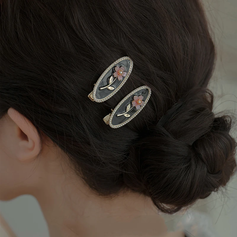 Exquisite Black Bangs Clip Enamel Drops Oil Flower Side Duck Clip Girl Retro Style Elegant Hair Clip Accessories