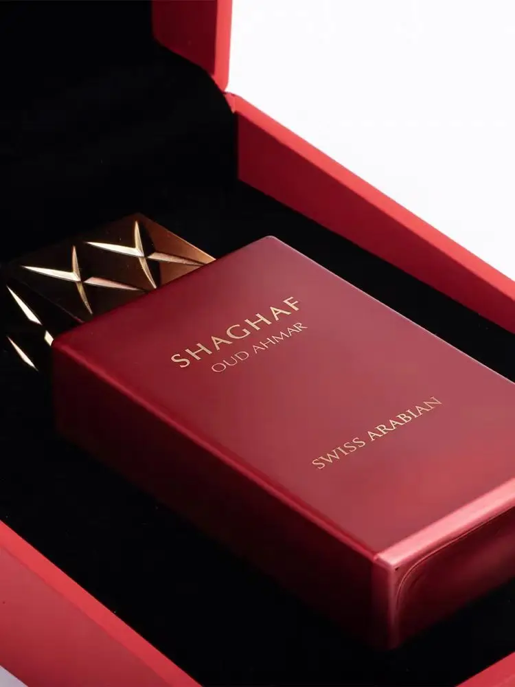 العربية السويسرية SHAGHAF OUD AHMAR هي عطر فريد من نوعه وجو فاخر متخصص. #1