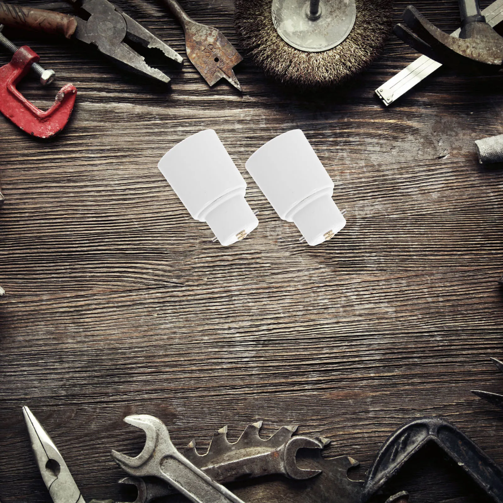 

2Pcs B22 to E27 Light Bulb Adapter Universal Voltage Compatible Lamp Holder Converter for LED Bulbs Easy to Use