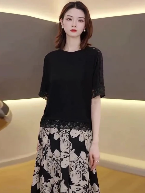 Ladies Summer Thin Breathable Short Sleeve Set Small Size Fashionable T-Shirt Mom Summer Clothes Knee-Length Skirt Two-Piece Set
