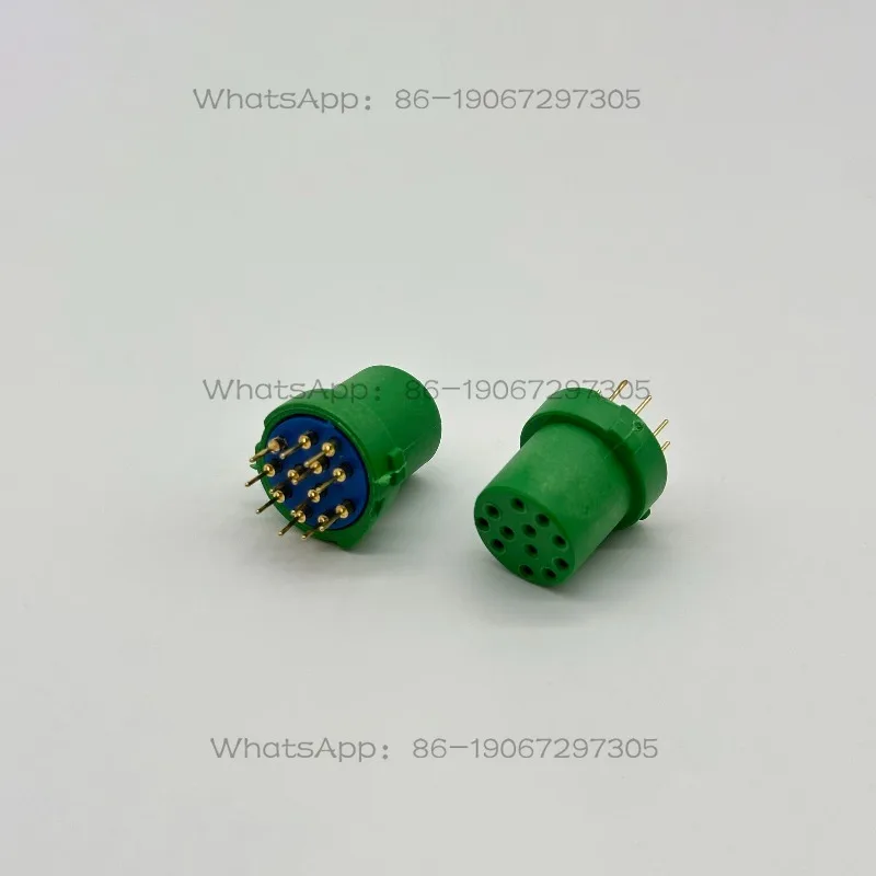Special 9-hole male and female butt adapter, green