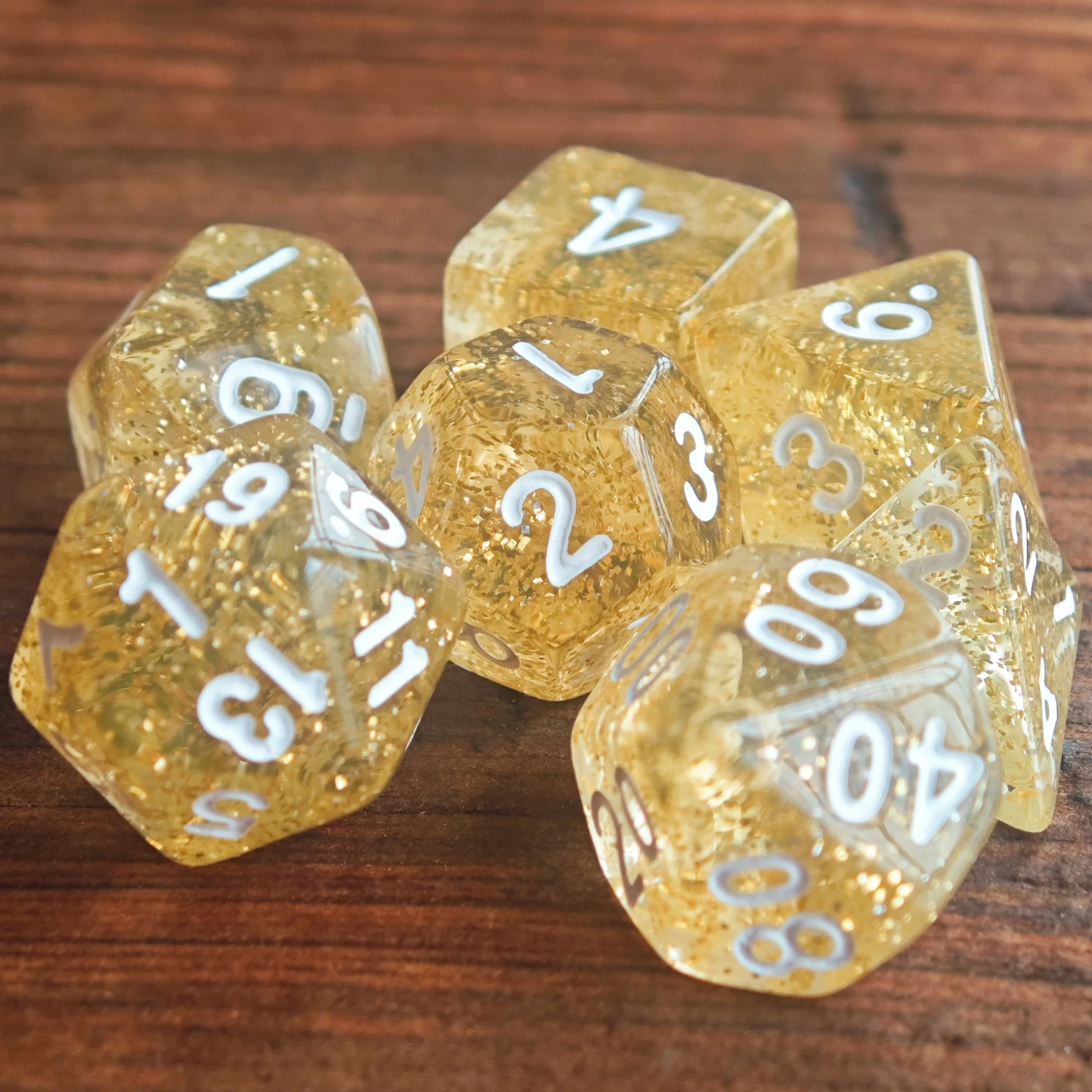 7Pcs/Set Gold Starry Sky Polyhedra Dice D&D COC Dice D4 D6 D8 D10 D% D12 D20 Table Games DND RPG