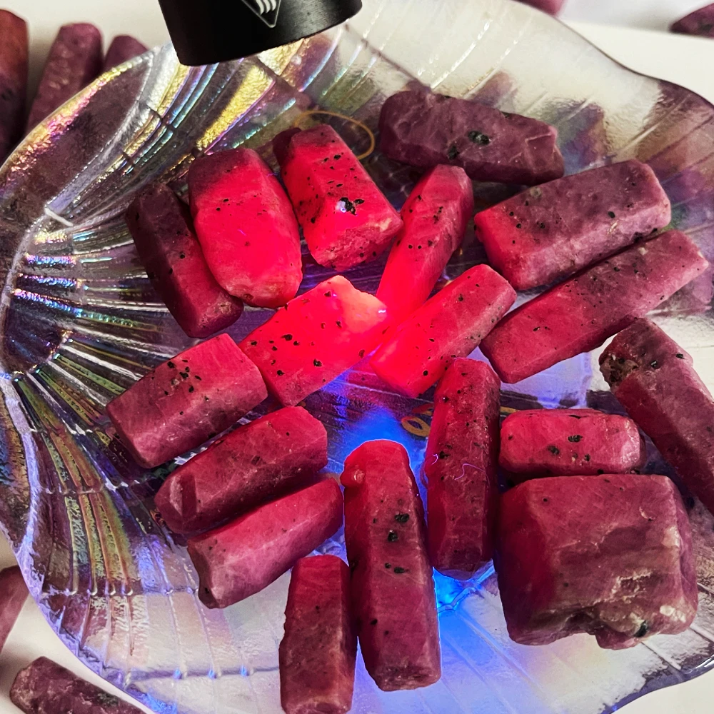 

100% natural ruby raw stone crystal raw stone home decoration