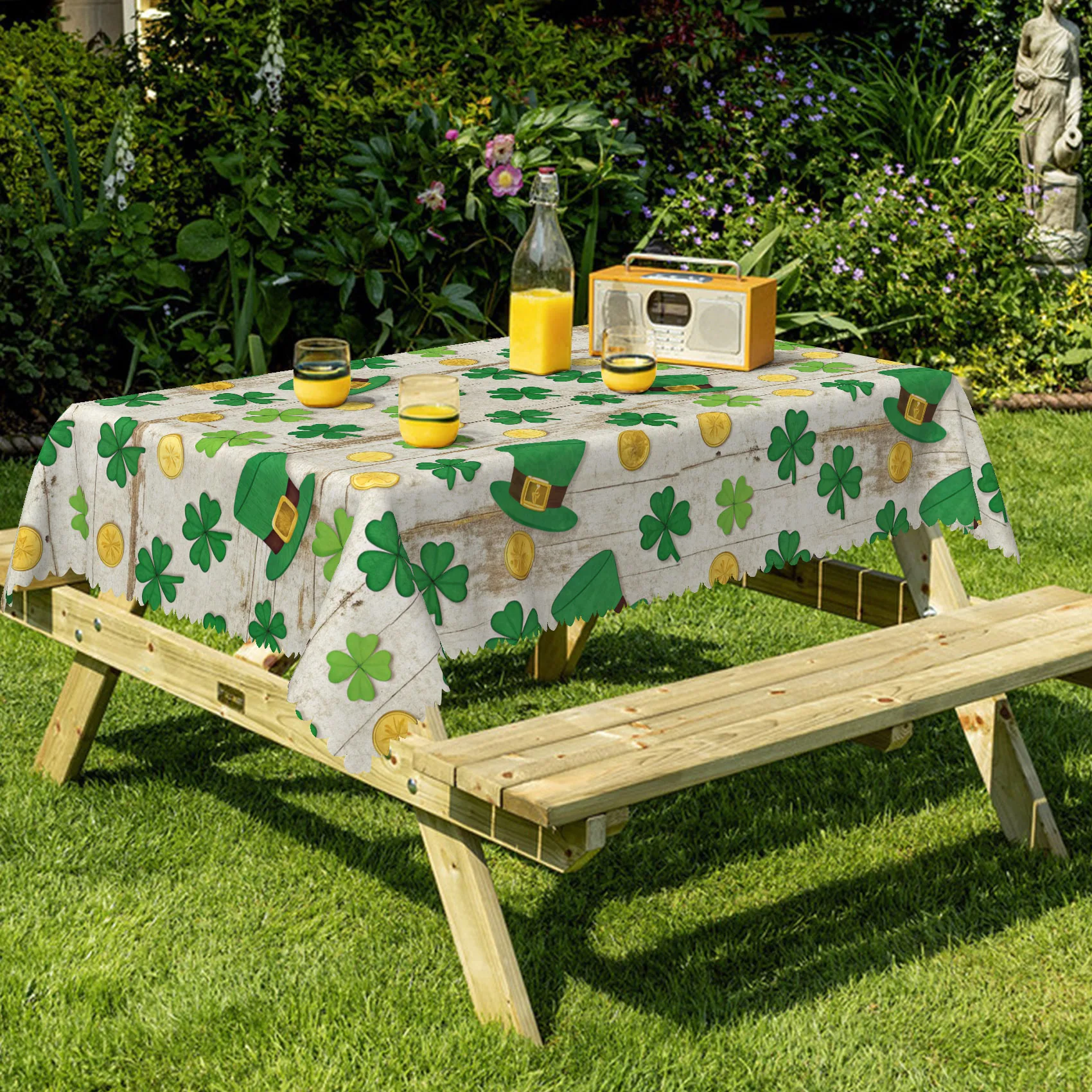 St Patrick's Day Tablecloth Rectangle Clover Pattern Waterproof Table Cover for Dining Room Kitchen Holiday Decoration