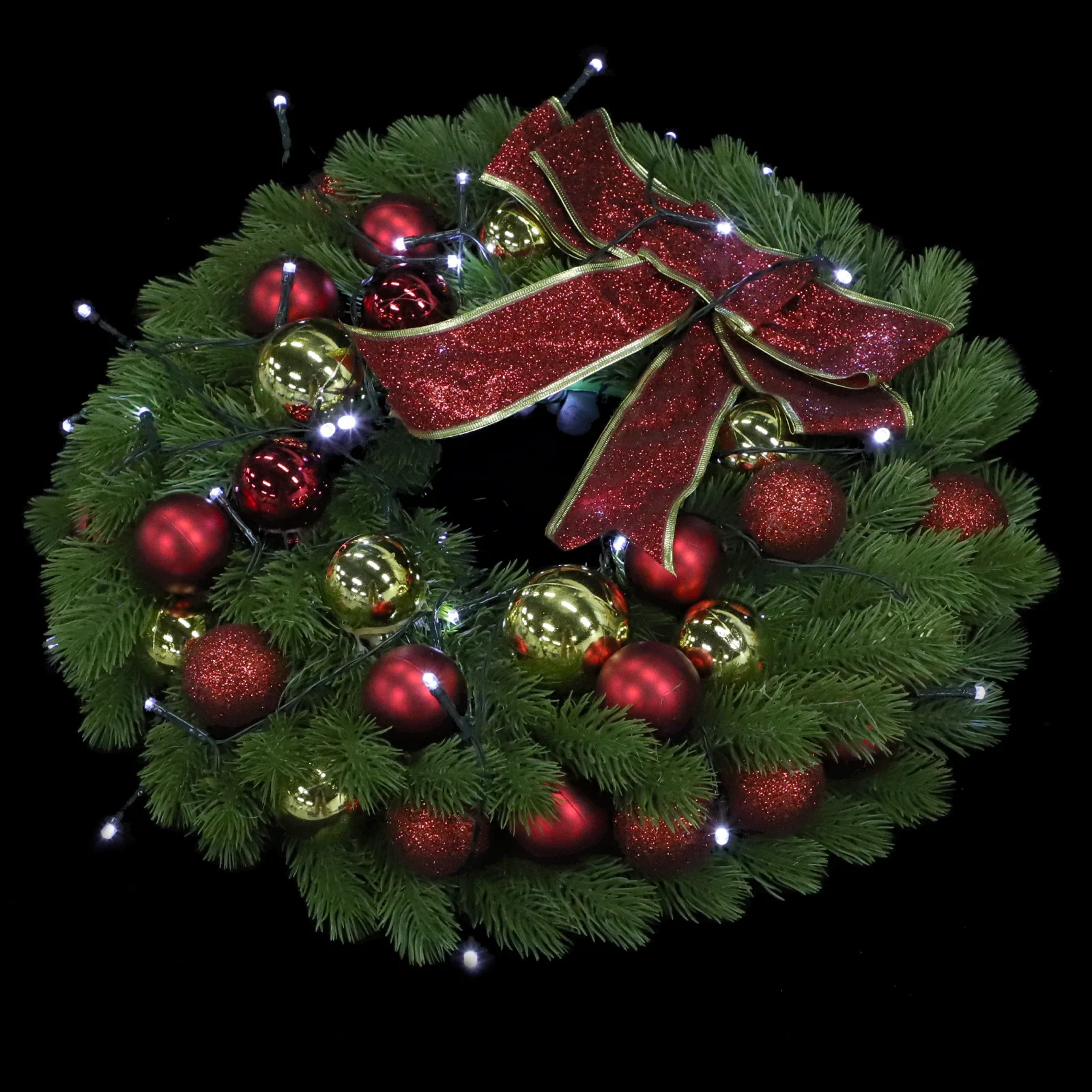 

1Pcs Christmas Wreath with LED Lights Realistic Artificial Garland for Door Wall Hanging Xmas Decor Outdoor Indoor Holiday Party