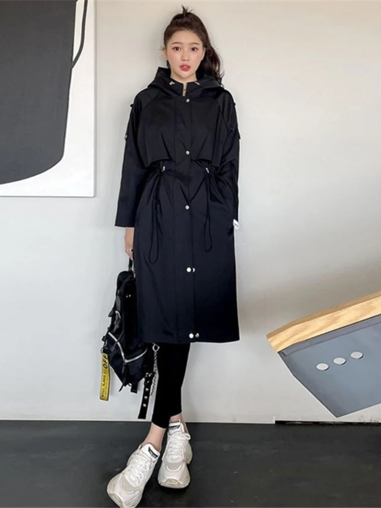 

Повседневное женское пальто в британском стиле, новинка 2026 года, корейская версия, с капюшоном, средней длины, осеннее, с завязками на талии