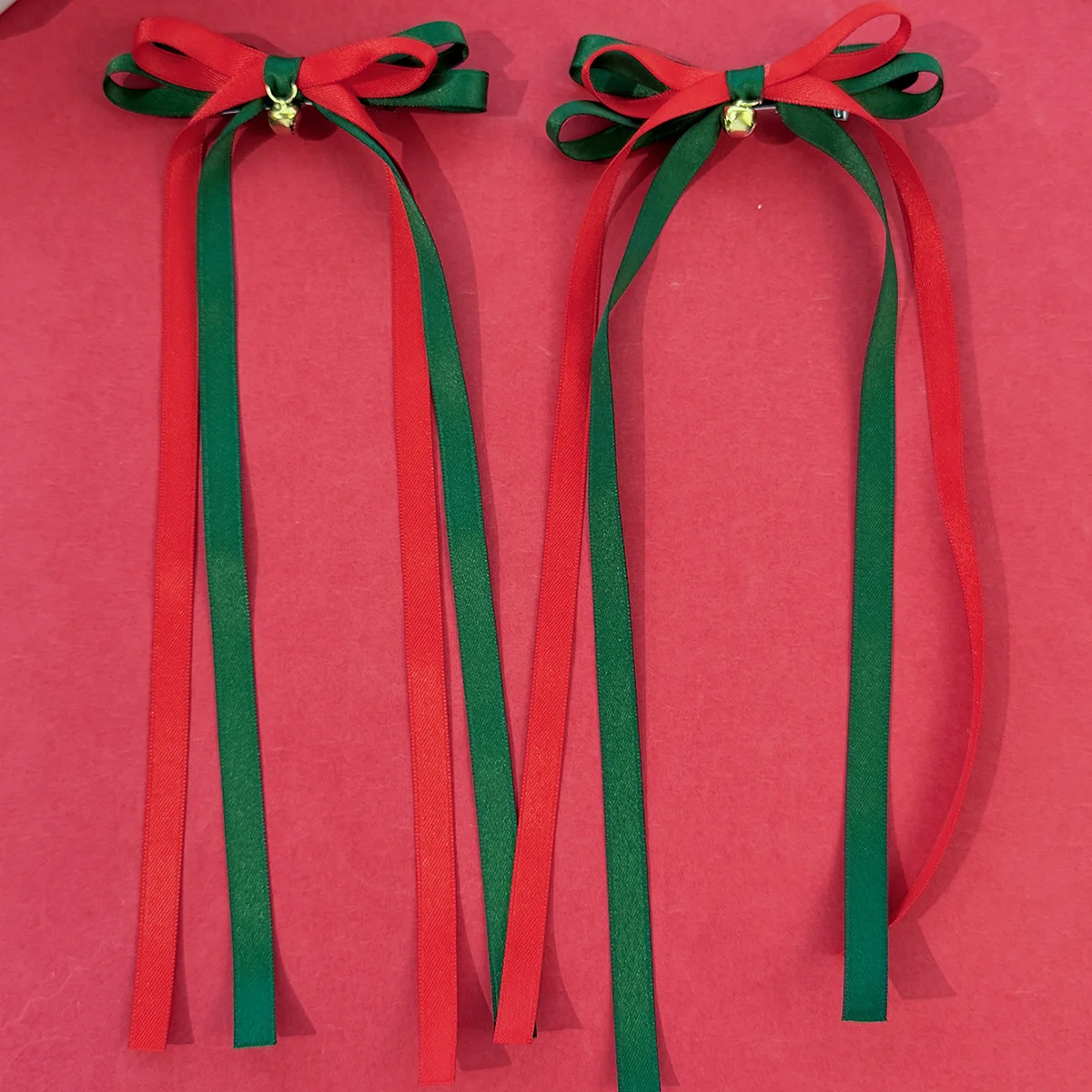 36pc Christmas Side Hair Clips with Gingle Bell Red Green Striped Bow Long Tassel Hairgrips for Women And Girls Holiday Headwear
