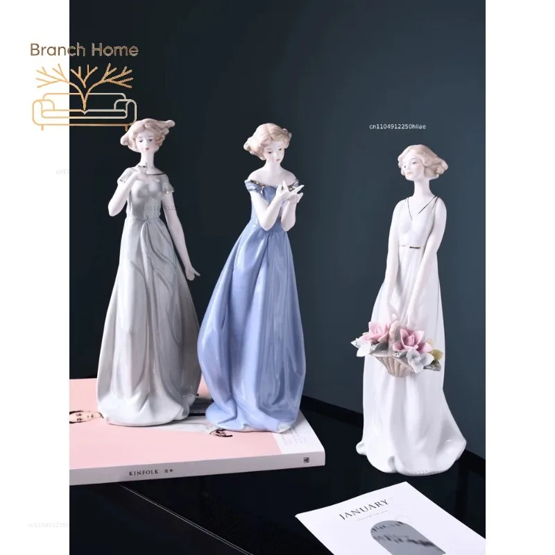 European ceramic ornaments Home accessories Living room TV cabinet Entrance wine cabinet decoration Western beautiful