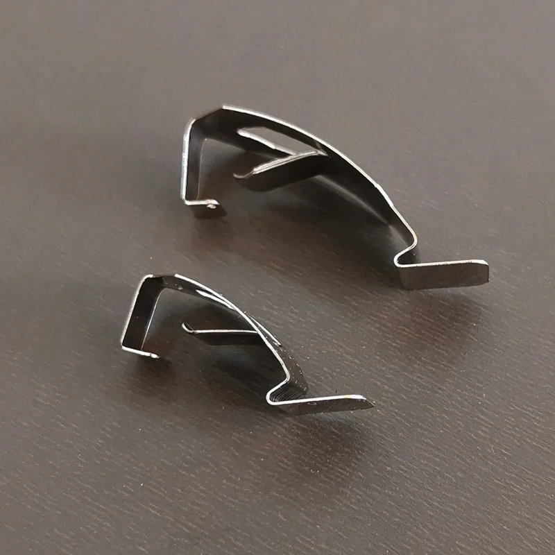20Pcs Photo Frame Clips Fasteners Hooks Metal Spring Turn Clip Hanger Painting Mirror Hanger image 4
