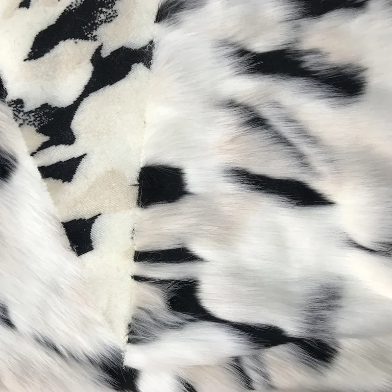 Milky white jacquard plush thick clothing artificial smooth plush faux fur fabric for coat  vest fausse fourrure tissu