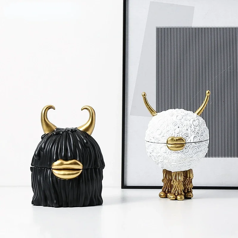 Modern Home Furnishing Interesting Monster Modeling Decoration Storage Tank New Resin Decoration for TV Cabinet In Model Room