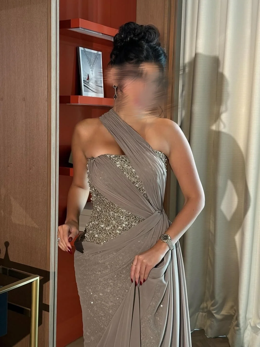 Meetlove une épaule sans manches gris gaine brillante pour les femmes longueur de plancher paillettes personnalisé dos nu robes de soirée 2025