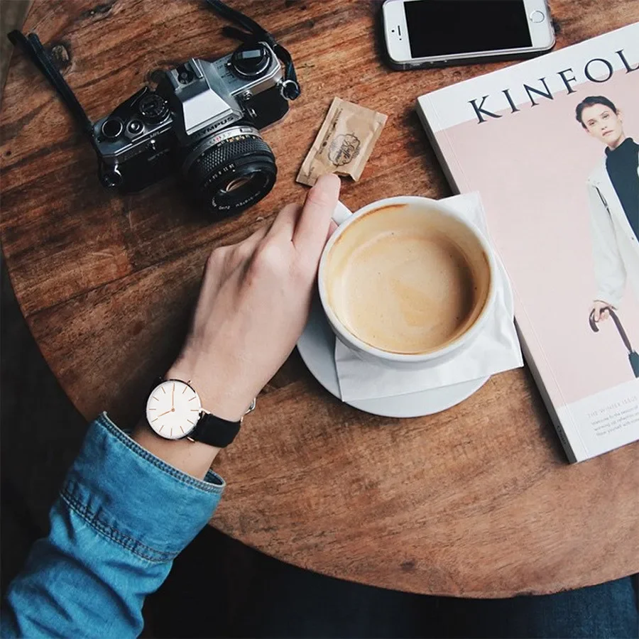 حزام جلد غير رسمي ساعة نسائية موضة فاخرة ساعات يد كوارتز للمرأة ساعة سيدات بسيطة ساعة نسائية هدية reloj mujer