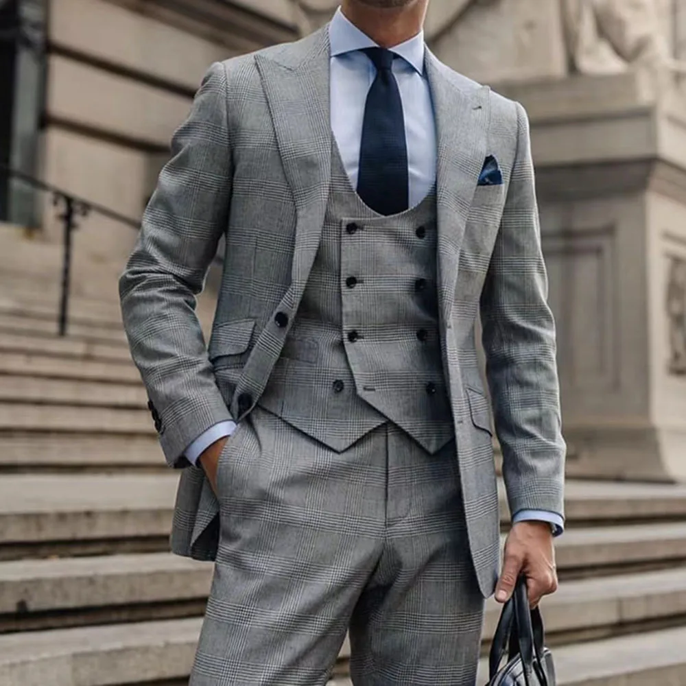 2023 New Style Men Wedding Suits Grey Plaid Peak Lapel Business Casual Formal Costume Homme Slim Fit 3 Pcs Set Jacket Vest Pants