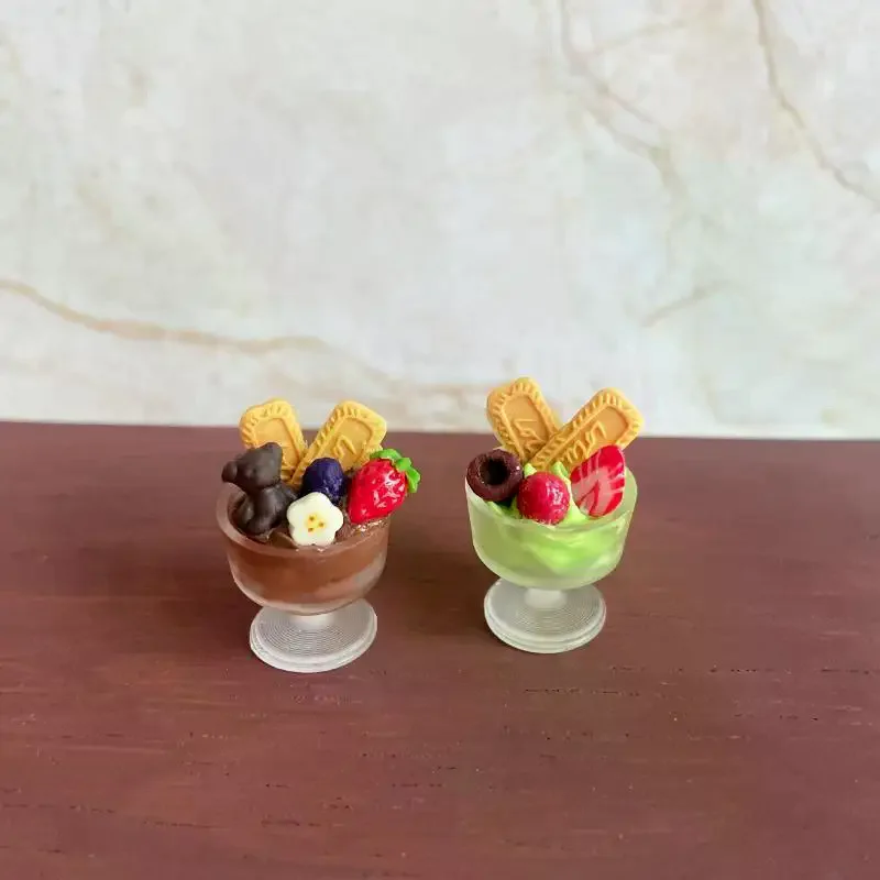 /GJ/Miniature Dollhouse Fruit Biscuit Food Ice Cream Cup Model Toy For Doll Accessories DIY Decoration Kids Gift 1 Piece