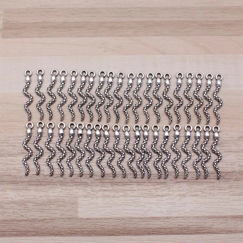 600 Stück antik versilberte Schlangen-Charms-Anhänger, 23 x 4 mm, für Armbänder, Ohrringe, Schmuckherstellung, B16714, Großhandel – Detail 2
