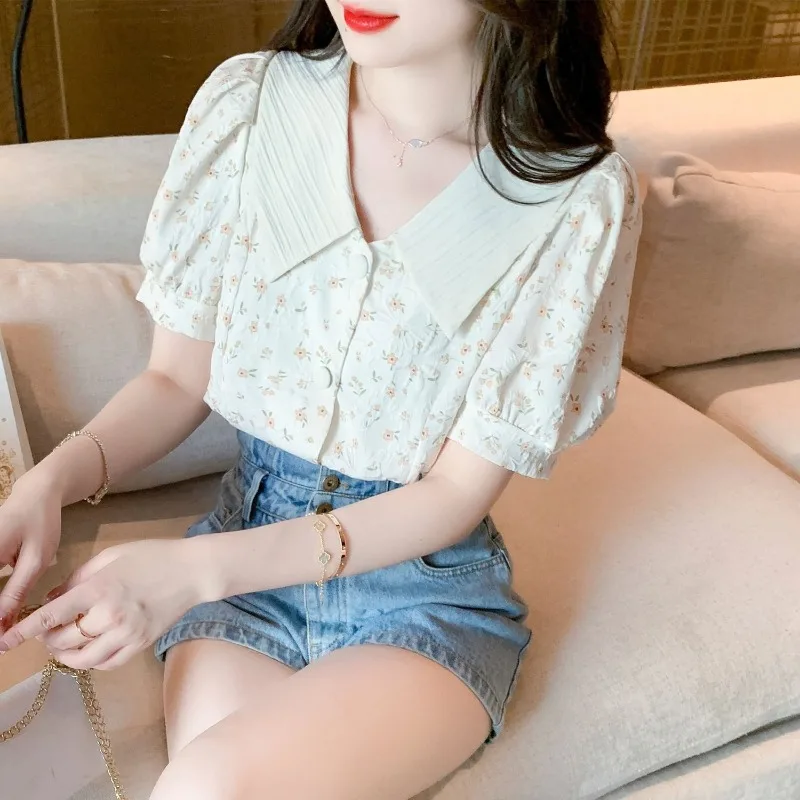 Women\'s Spring and Summer 2024 Fashion Commuter Doll Neck Printed Blouses Sweet Bubble Sleeve Cardigan Button Chiffon Shirts