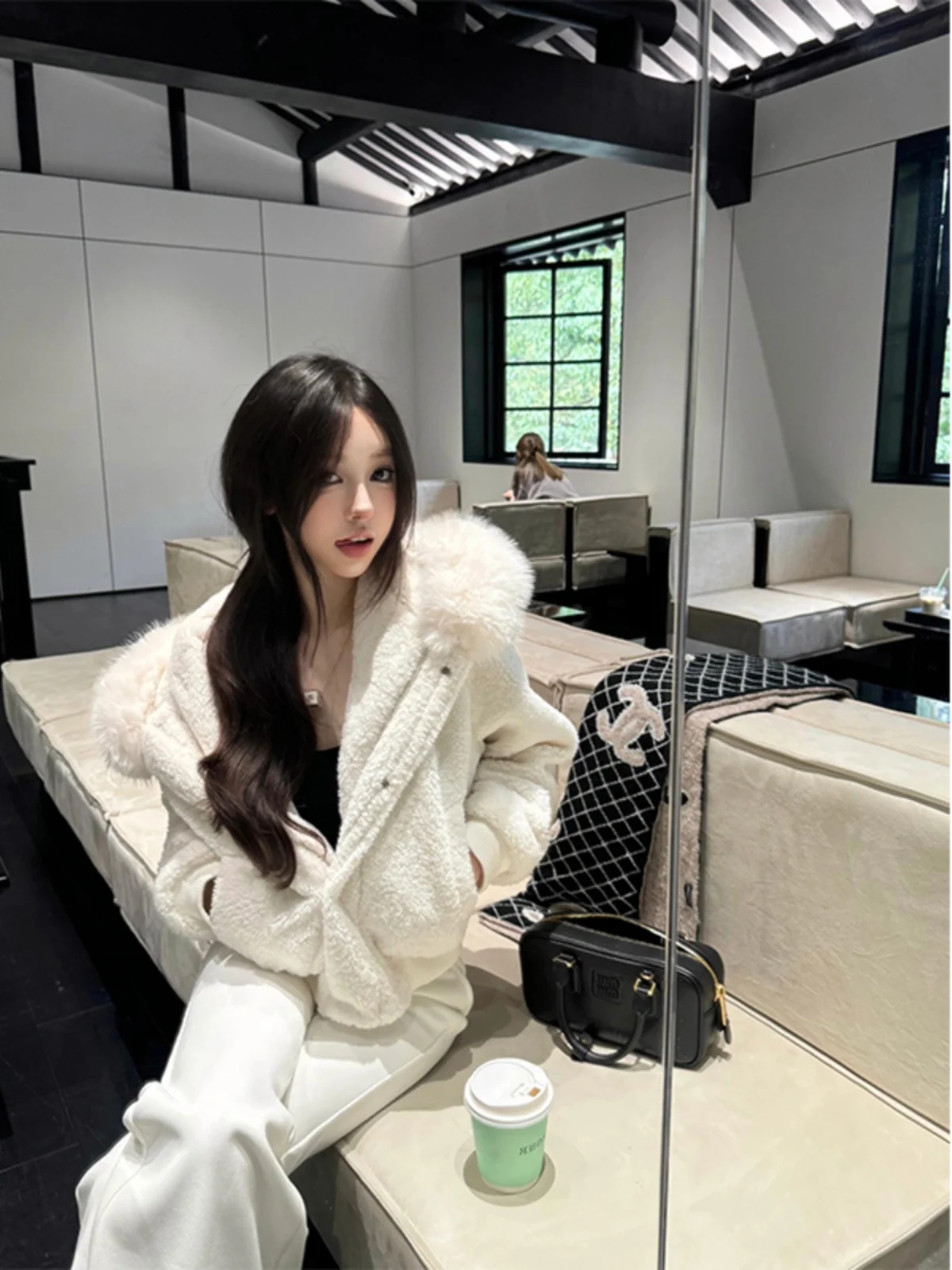 

Lamb Wool Jacket Vintage Clothing Woman Durable Construction Long Lasting Building Persistent Creation Enduring Formation Strong