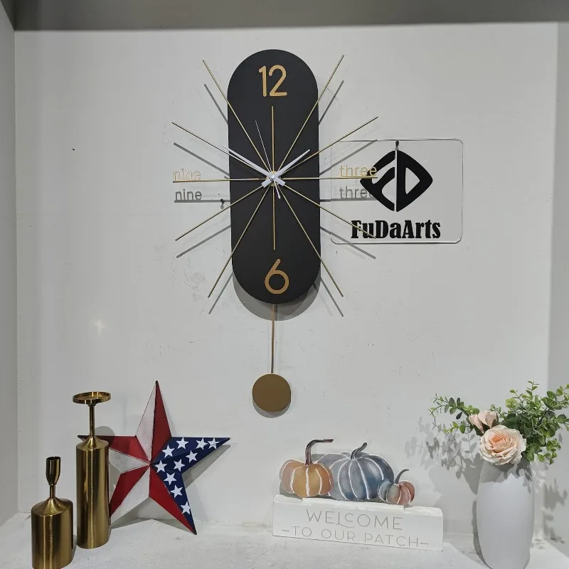 Clock living room home modern simple atmosphere creative wall decoration Internet celebrity silent restaurant fashion