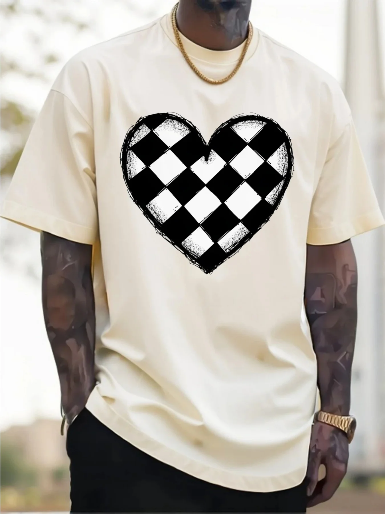 Marineblaues Baumwoll-T-Shirt für Herren, Schachbrett-Herz-Grafik-T-Shirt, weiches Alltags-Rundhals-Shirt für lässige formelle Outfits