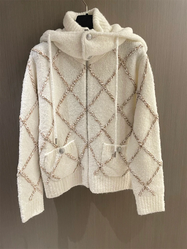 

High-End Diamond id Knitted Sweater Women's Spring Autumn Loose Coat Spiral Weaving Design Sense Hat Polyester Fiber Long S...
