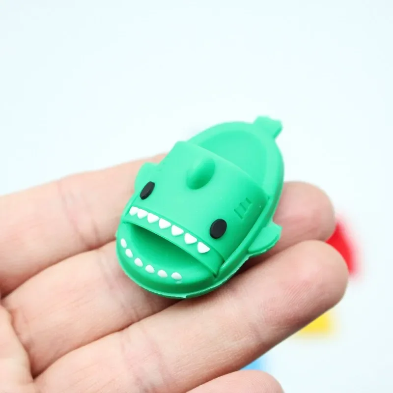 Pair Of 1:12 Dollhouse Miniature Things Cute Shark Slippers Doll Shoes Suit For Ob11 1/12 Bjd Doll Gsc DOD, YMY Doll Accessories