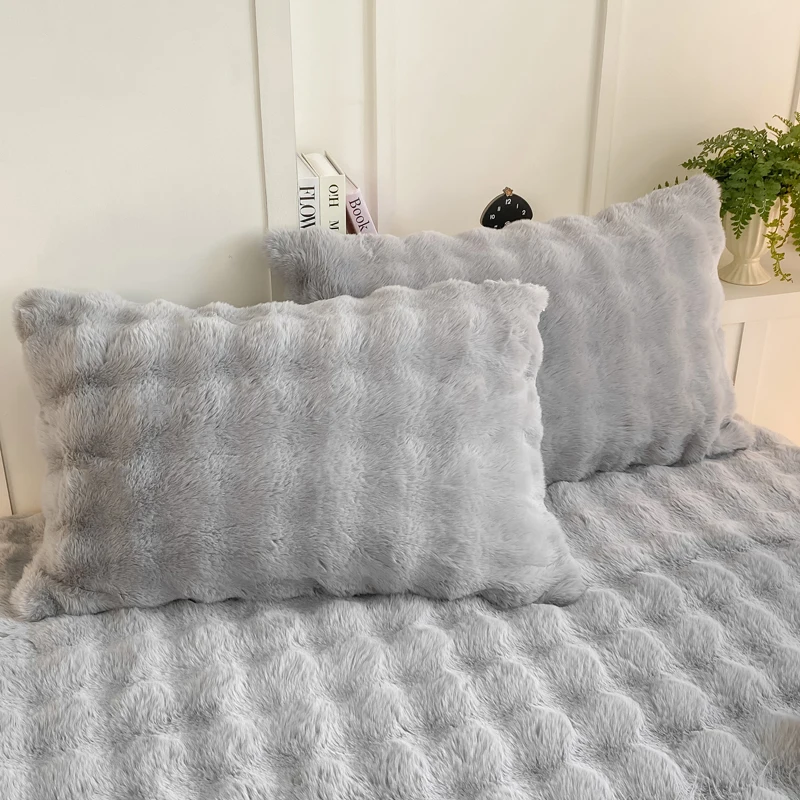 2pcs Fluffy Plush Pillowcase 48x74cm Winter Warm Thickness Pillow Sham Soft Rabbit Fleece Decorative Pillow Cover for Winter