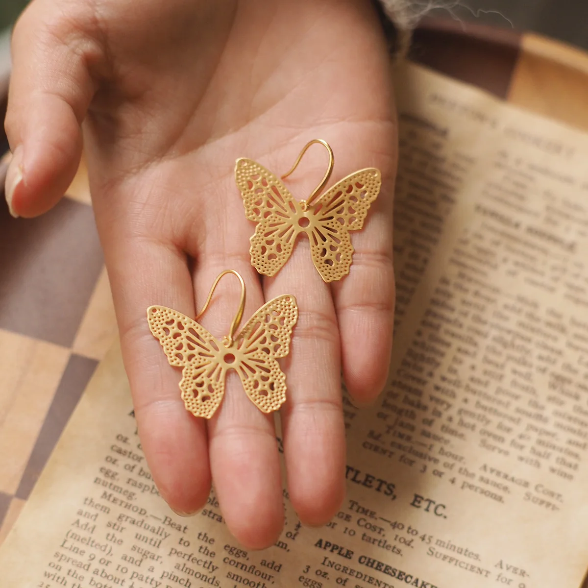 

Delicate Butterfly Hollow-out Ear Hooks — Vintage-Inspired Carved Design