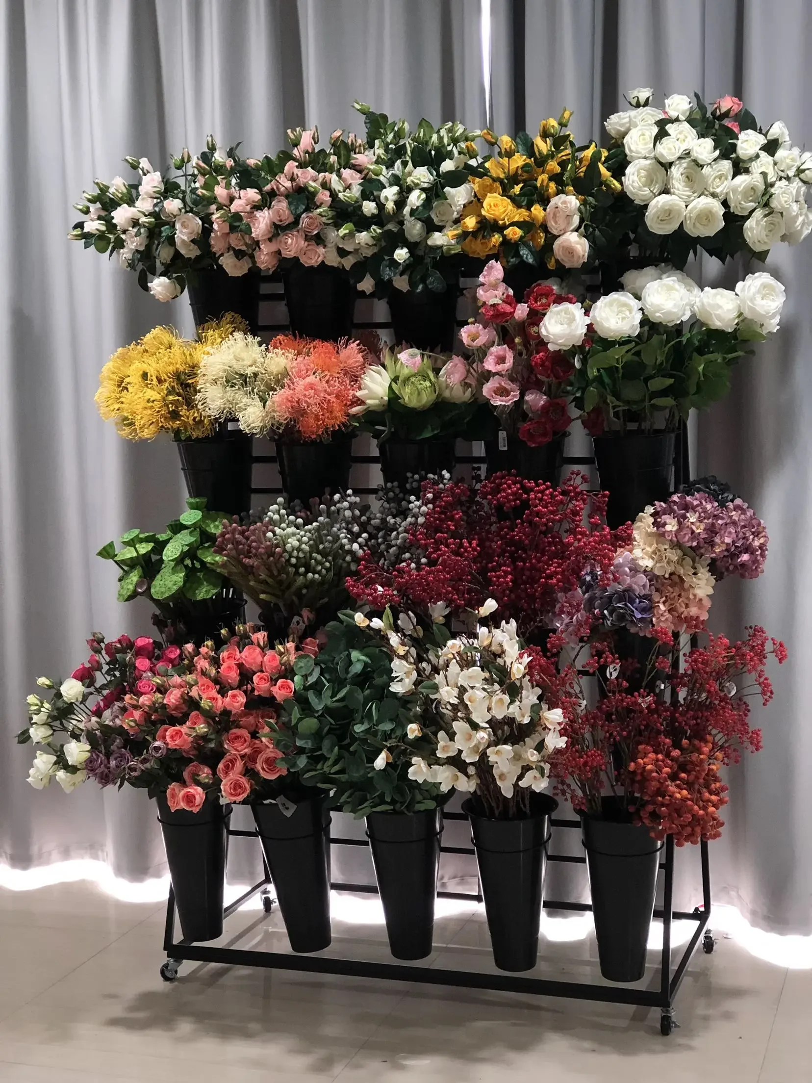 Fresh Flower Shop Metal Stand Movable Iron Multi-layer Flower Display Rack Flower Bucket Rack Balcony Decorations Plant Stand