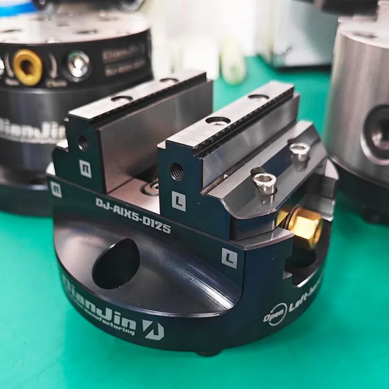 Four or Five Axis Quick Change Fixture C-NC Machining Center Point Di-sc Type Integral Self Centering Concentric Vise