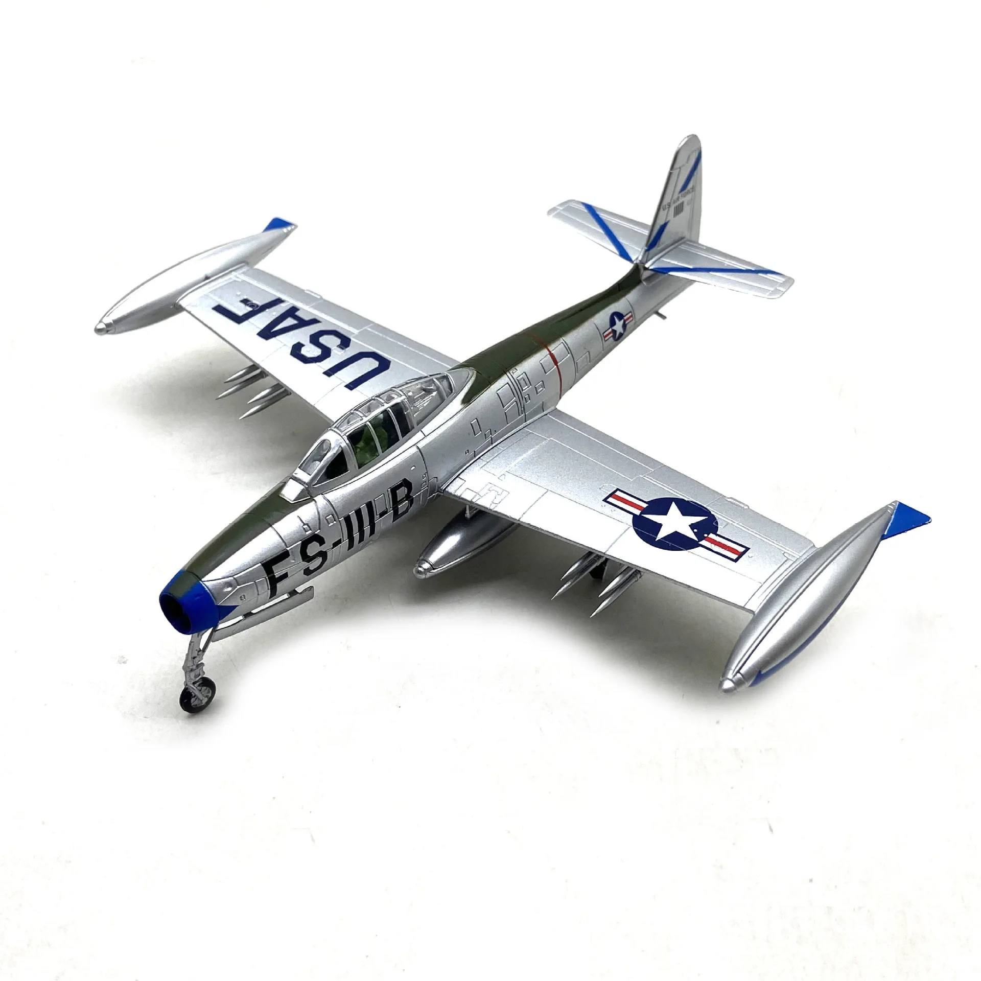 

Американский самолет F-84E, масштабная модель 1:72, имитация военного истребителя, пластиковая готовая модель самолета, коллекция, подарочные игрушки