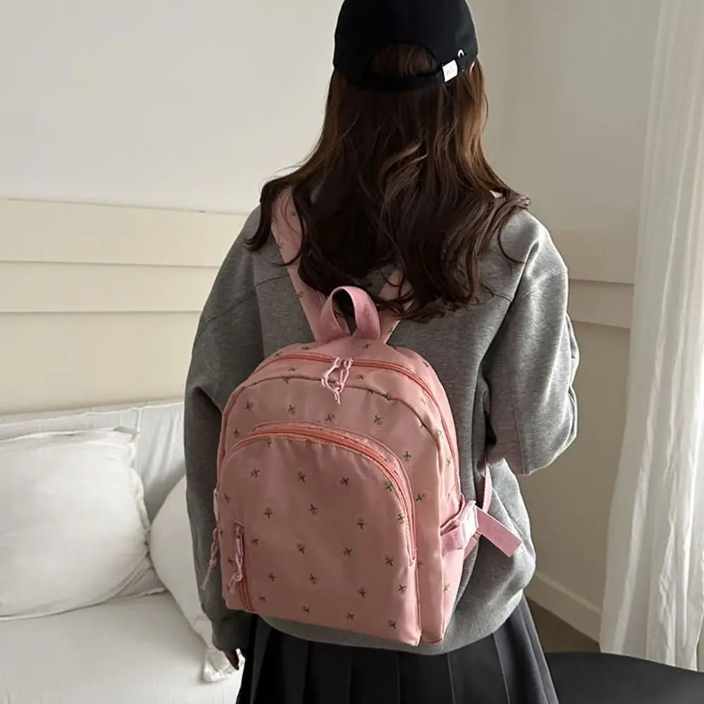 Fashion Korean Styles Women Floral Backpack Large Capacity Zipper Closure Travel Bag Small Size Girls Handbag for School Use